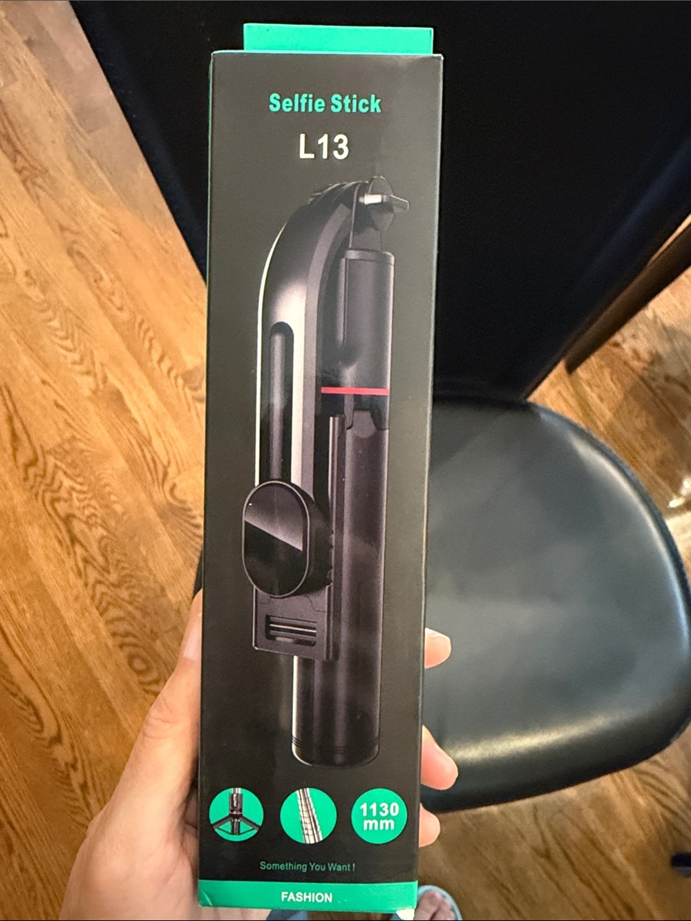 Selfie Stick L13 in Black and Teal